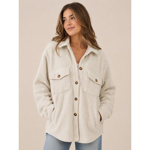 Altar'd State Jackets & Blazers - Alter’d State Cream Teddy Fleece Shirt Jacket / Shacket